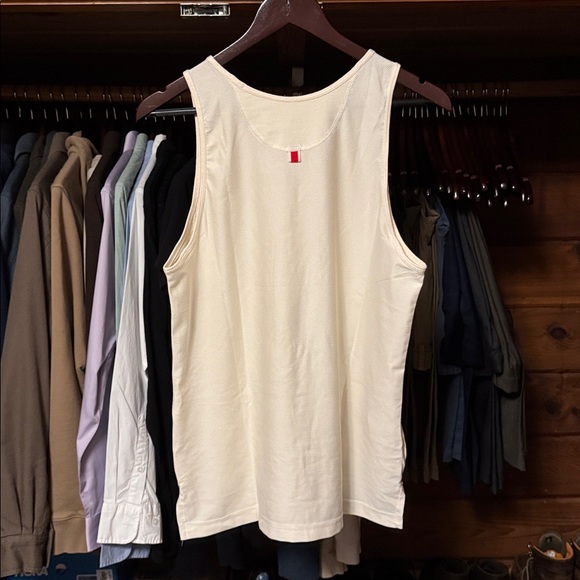 Tracksmith Running Tank - Picture 4 of 5